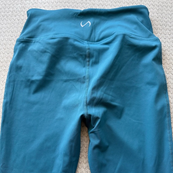 TLF Apparel Cross Waist Leggings - Picture 4 of 7